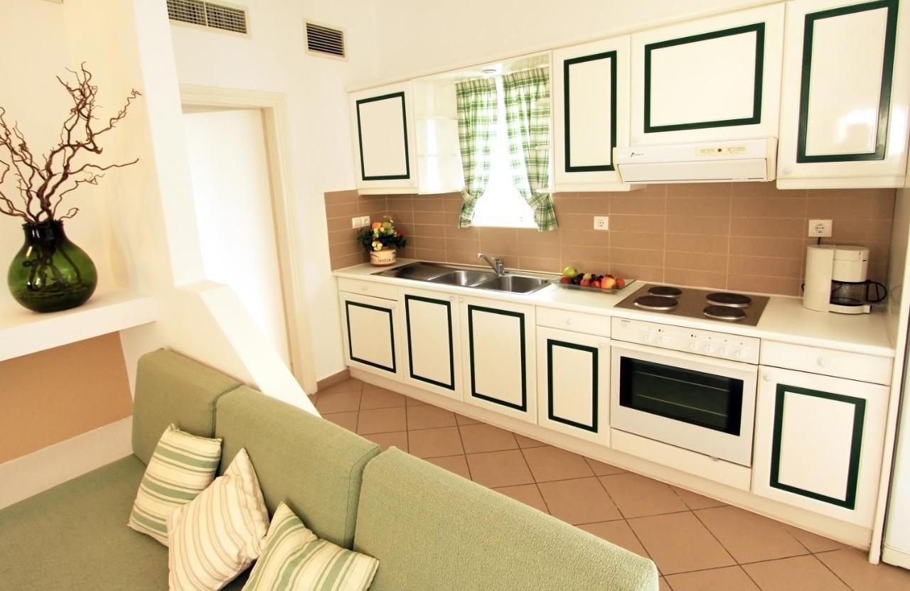 Nissia Traditional Residences Spetses エクステリア 写真