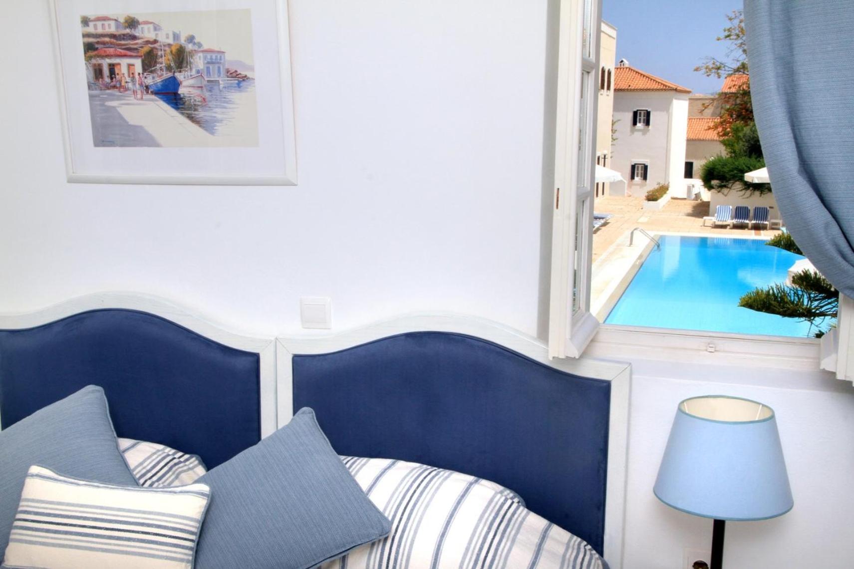 Nissia Traditional Residences Spetses エクステリア 写真